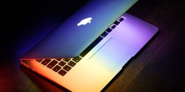 MacBook 12-inch m7: A Review of the Latest Apple Laptop 2023