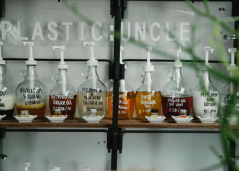 How Pump Dispensers Can Reduce Waste in Your Home