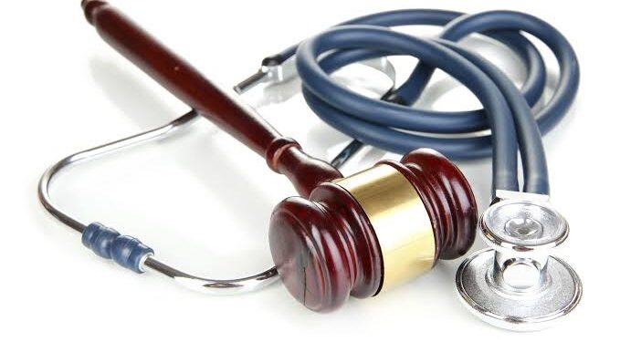 8 Reasons You Should Never Start a Malpractice Lawsuit Without a Medical Malpractice Attorney