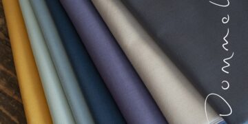 Dommelin Red Cotton Fitted Sheet, 150 by 200 inches.