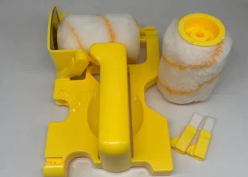 The Art of Accurate Edging with Accubrush