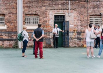 Esplorazione Storica: Il Tour Autoguidato della Prigione di Shrewsbury