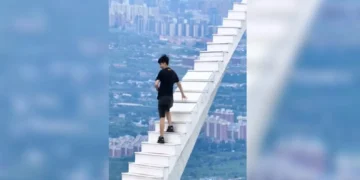 Ascending Through Time: The Enchanting Steps of Fuxi Mountain Stairs