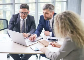 Why Should Your Company Hire HR Consulting Firms in Toronto?