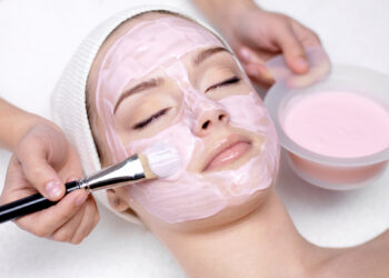 What Spa Services Are Safe During Pregnancy?